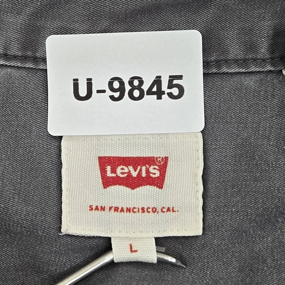 Levis *please carefully